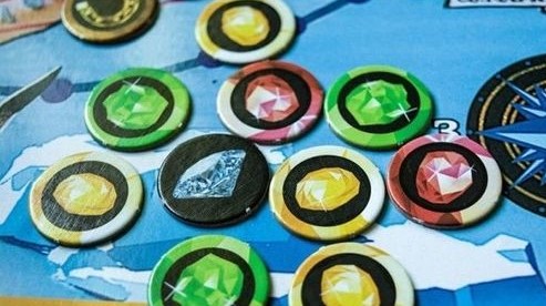 Mitä pelin pakkaukseen kuuluu